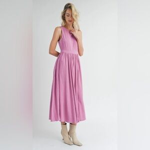 Sadie & Sage SUGARLOAF BUTTONED BACK MIDI DRESS